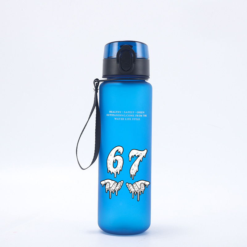 Bouteille d'eau à paille 650ML - Kids Outdoor Water avis et prix