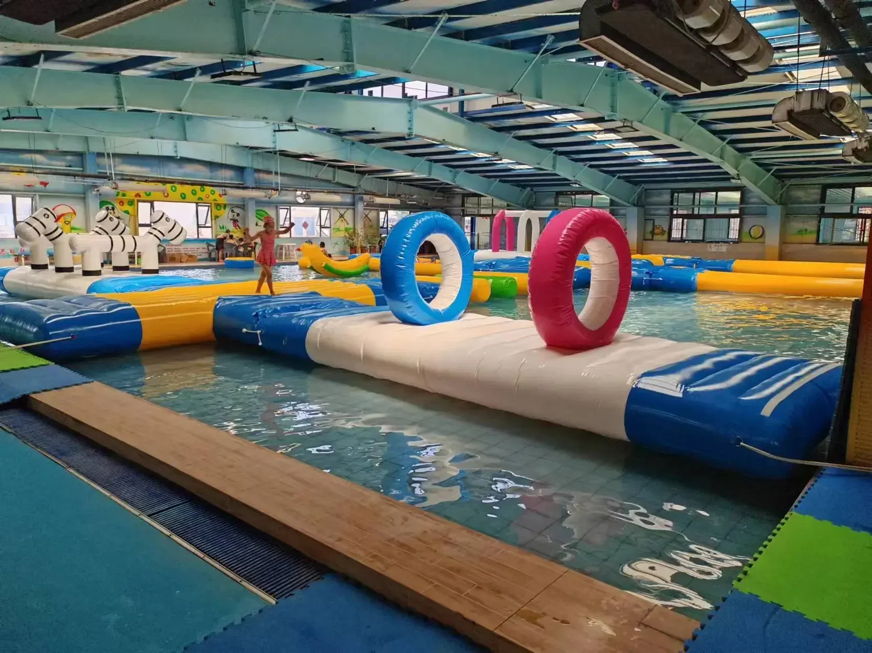 Parc aquatique gonflable intér - Kids Outdoor Water Park avis et prix