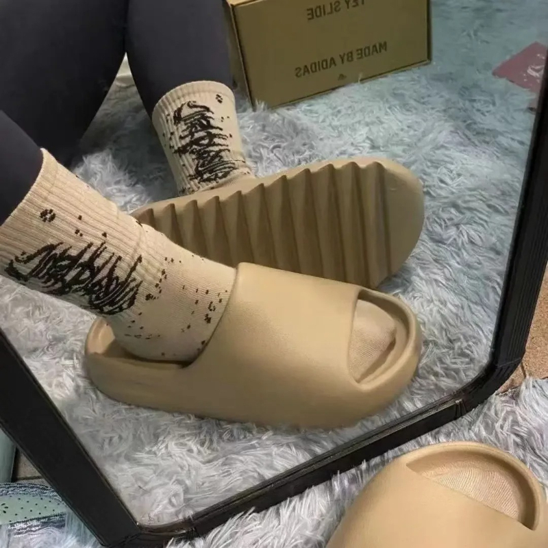 Chaussons antidérapants à plat - Kids Outdoor Equipment avis et prix